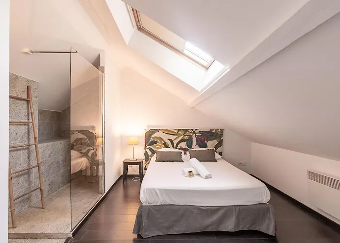 Petit Loft Proche Place Darcy Appartement